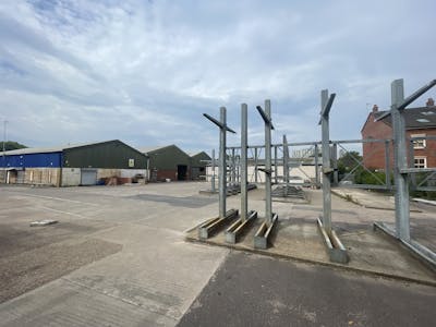 Former Jewson Trade Counter, 186 Humber Avenue, Coventry, Open Storage / Trade Counter / Industrial / Warehouse For Sale - IMG_2373.JPG