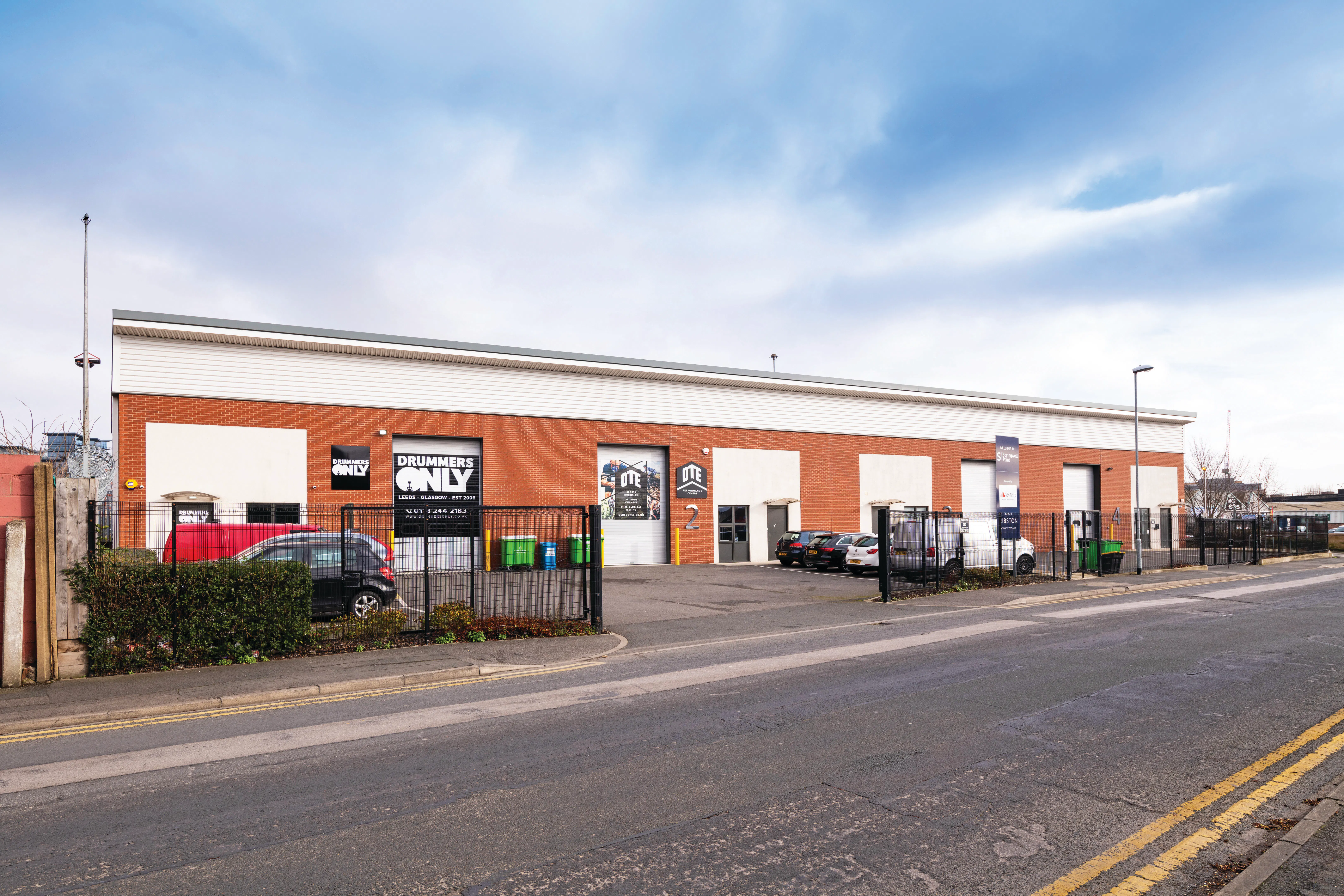 Unit 3 Springwell Point, Leeds, West Yorkshire, LS12 1AF