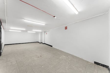 35 Highbury Corner, London, Office / Retail / Showroom To Let - 12_40010.jpg