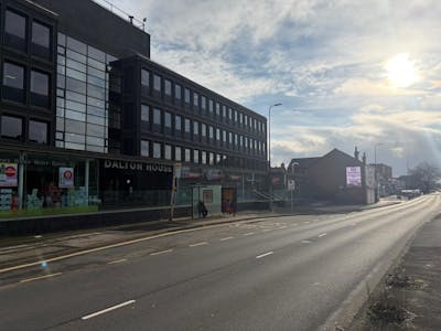 Dalton House, Sale, Leisure / Retail – Warehouse / Showroom To Let - PHOTO-2026-02-09-14-21-44.jpg