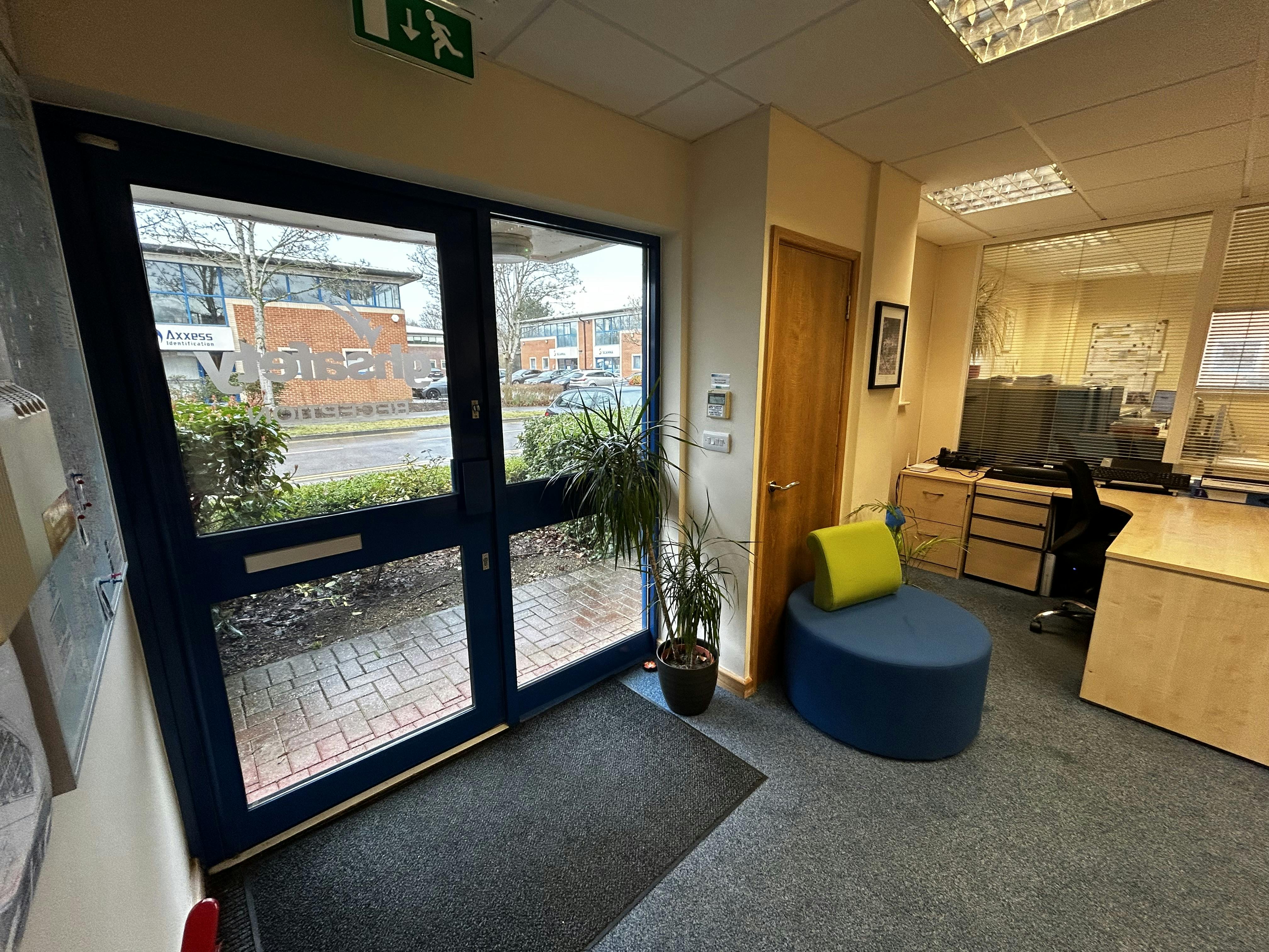 Unit 31 a & 31 b, Shrivenham Hundred Business Park, Watchfield, Offices For Sale - IMG_7563.jpeg