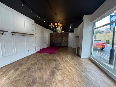 35 Broadway, Leigh-on-Sea, Residential Flat / Mixed Use / Retail For Sale - WhatsApp Image 2026-06-02 at 15.24.54 (4).jpeg