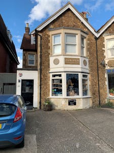 33 Lavant Street, Petersfield, Office / Retail To Let - 33 Lavant St 040422.jpg