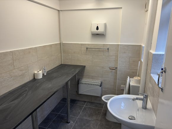 36 High Street, Maidenhead, Retail To Let - IMG_6599.JPEG