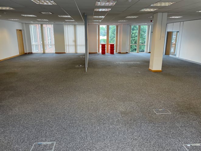 Part 1st Floor Theale Court, Reading, Office To Let - 16.jpg