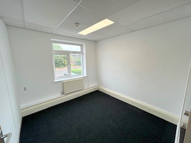 Suite F2a, Fairacres, Windsor, Office To Let - Internal 2i.jpg