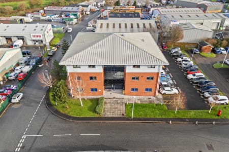 Glien House, Carmarthen, Business Park / Office To Let - GlienHouse20110042.jpg