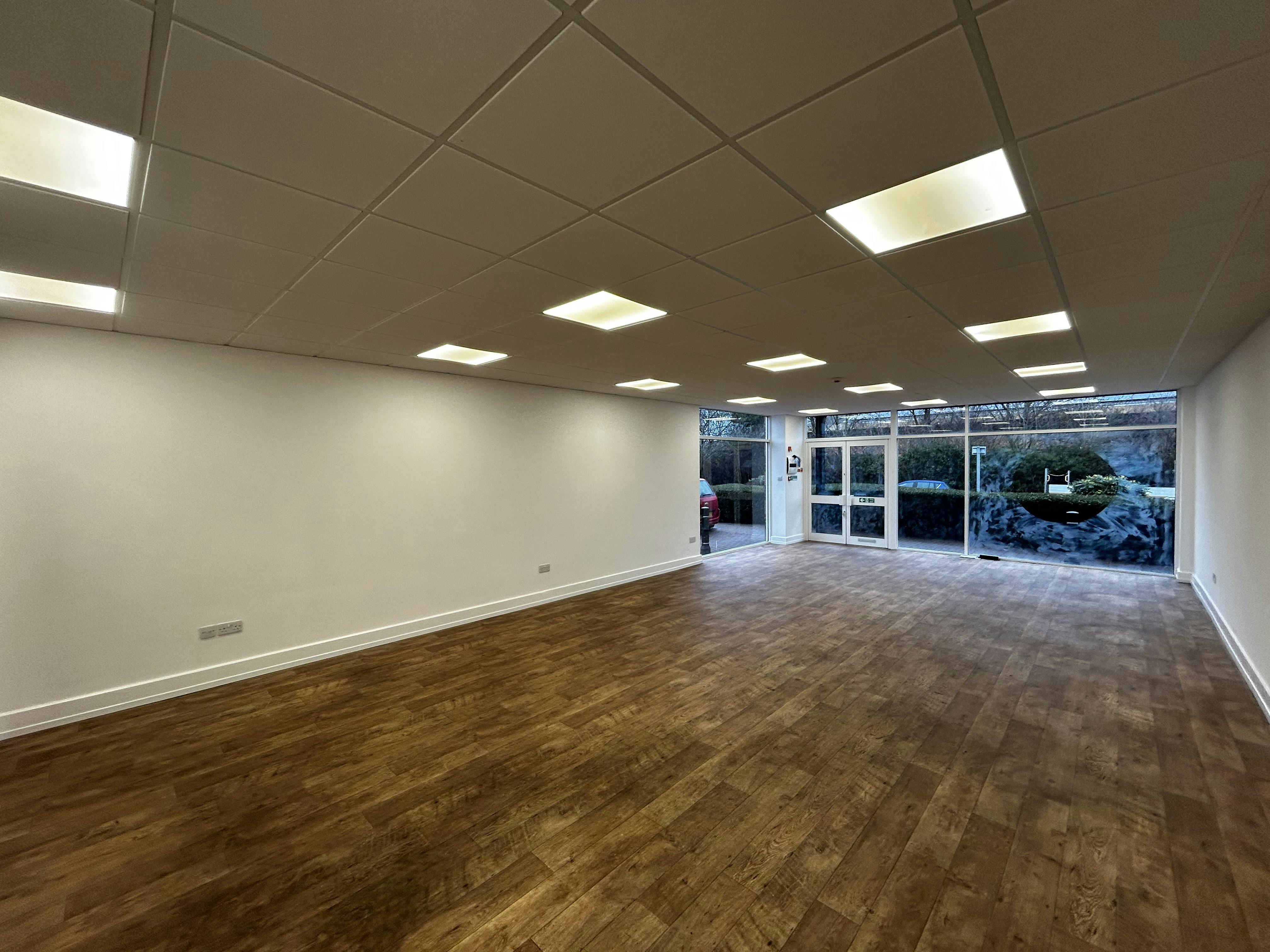 Delta 1402, Delta Office Park, Swindon, Retail To Let - IMG_7256.jpeg