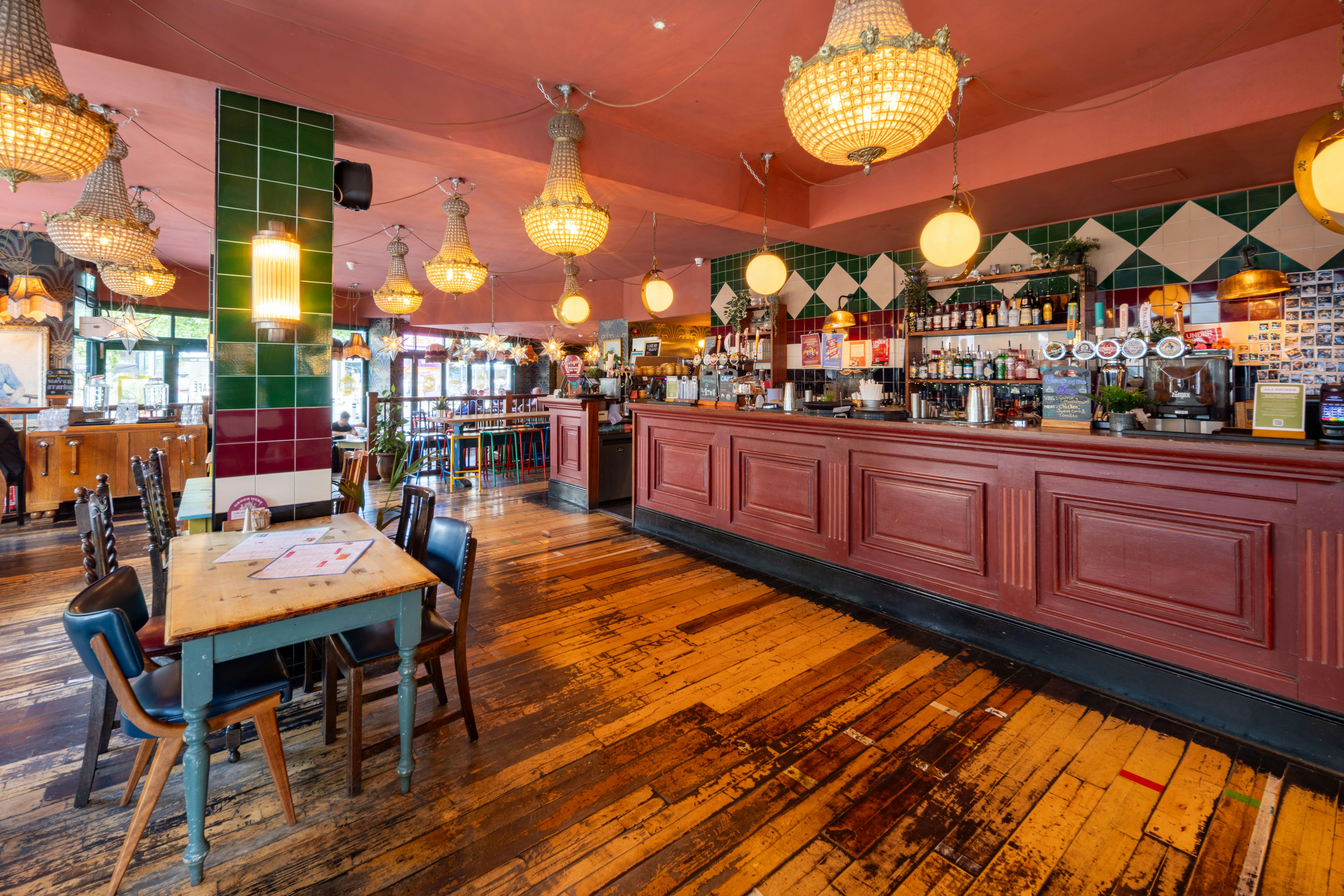 Woking One, Albion House, Woking, Investments / Offices / Restaurant / Retail For Sale - 1S1A3021HDR.jpg