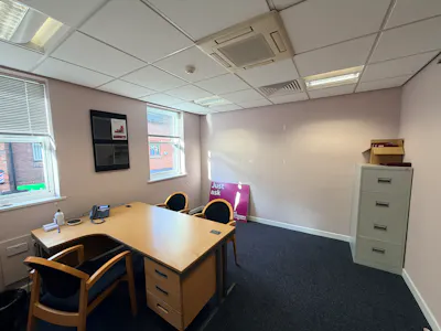 43 High Street, Congleton, Retail To Let - 1st flr office