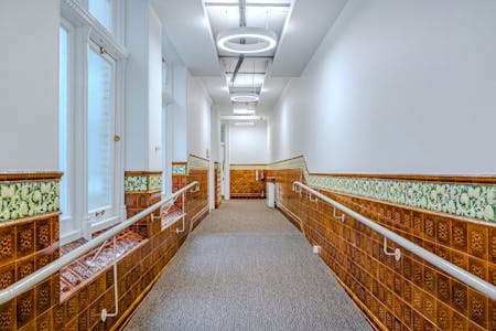 65 London Wall, London, Office To Let - 65 London Wall corridor.jpg