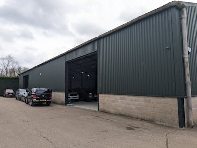 Unit C2, Chinthurst Farm, Bramley Surrey, Industrial / Light Industrial To Let - PXL_20240206_132440236.jpg