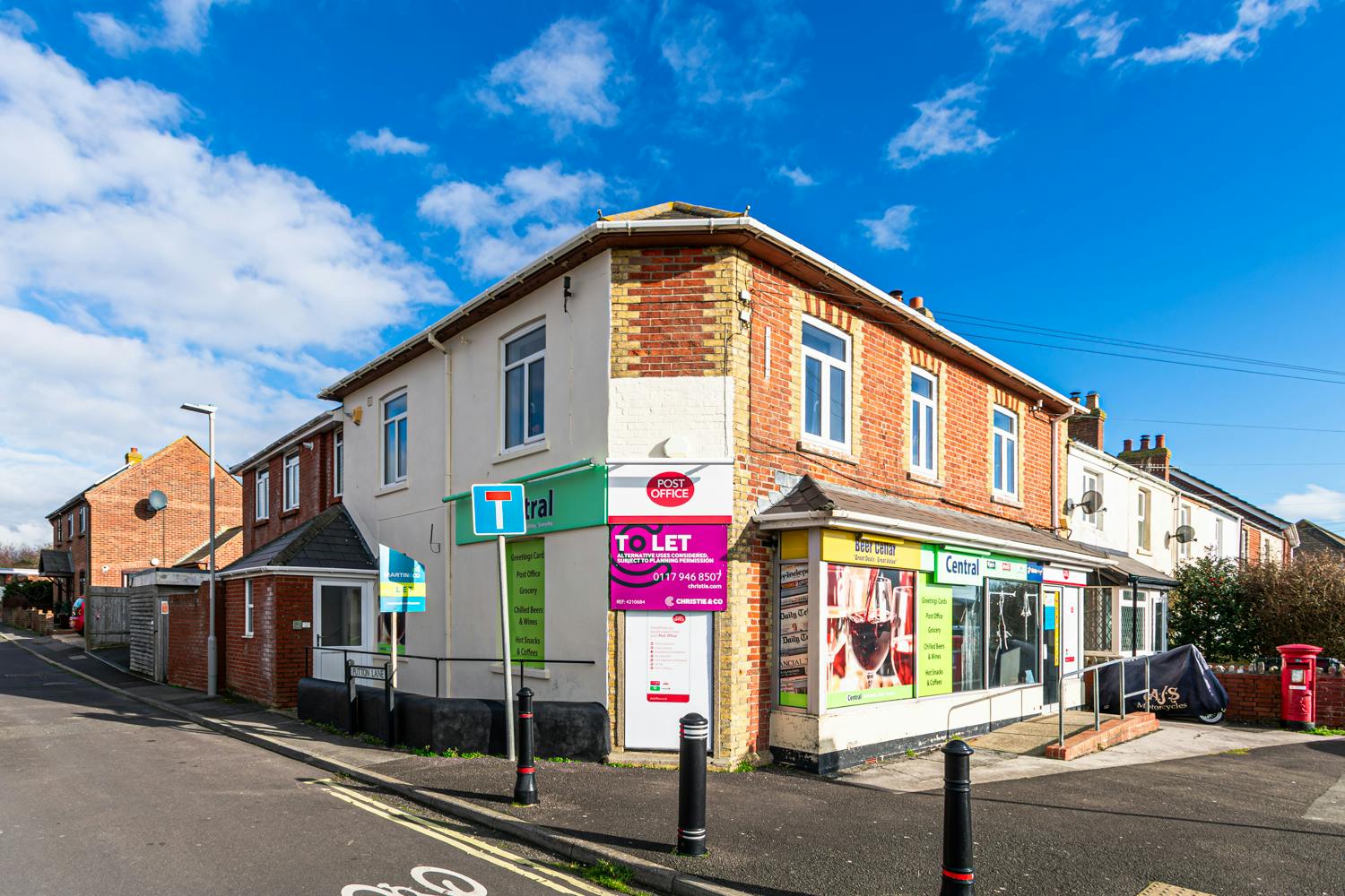 Retail/Shop in Weymouth - photo 2