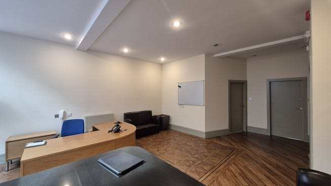 1st Floor, 95 West Regent Street, Glasgow, Offices To Let - 20260410_154618.jpg