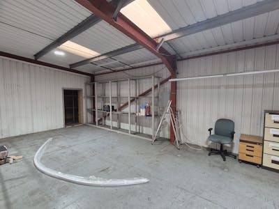 Air Conditioning House, Unit 1, Hyde, Industrial/Logistics / Trade Counter To Let - 20251106_124928.jpg