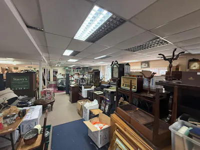 37 Websters Way, Rayleigh, Office / Retail To Let - WhatsApp Image 2026-08-28 at 11.28.12 (1).jpeg