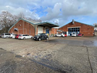 268 Elgar Road South, Reading, Industrial / Warehouse To Let / For Sale - 268 Elgar Road South - 5.jpg
