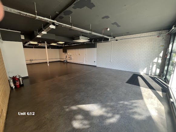 New Providence Wharf, Fairmont Avenue, London, Restaurant To Let / For Sale - IMG_8582.JPG