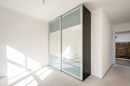 28 Woodseer Street, London, Residential To Let - Woodseer St 28 F3 - 4.jpg