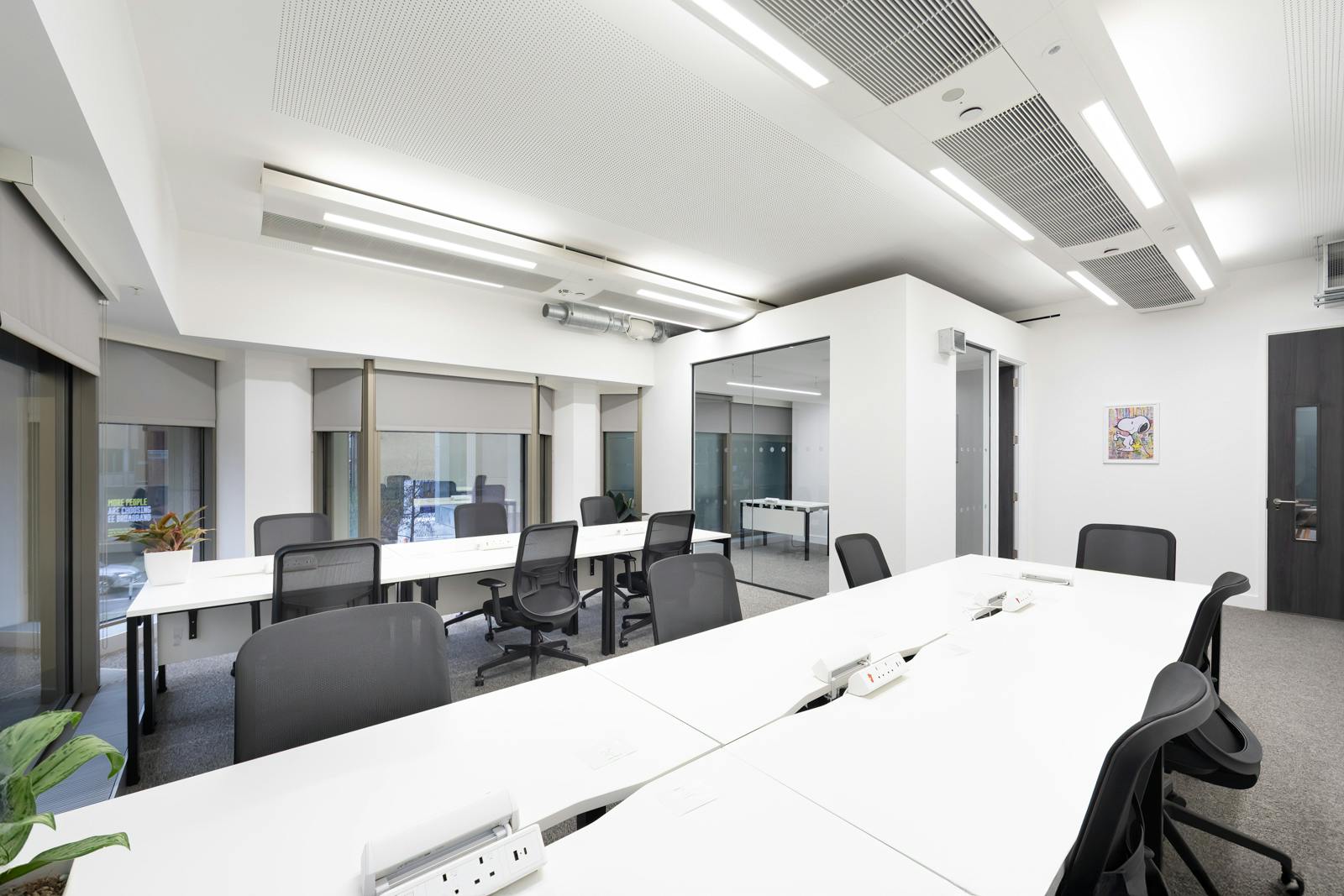 Office in London - photo 4