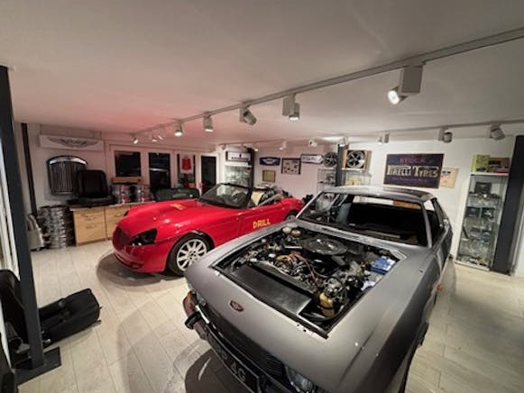 Unit 1 Abbas Business Centre, Itchen Abbas, Industrial / Office To Let / For Sale - ABCUnit1Picture17 - 12 01 2026.jpg