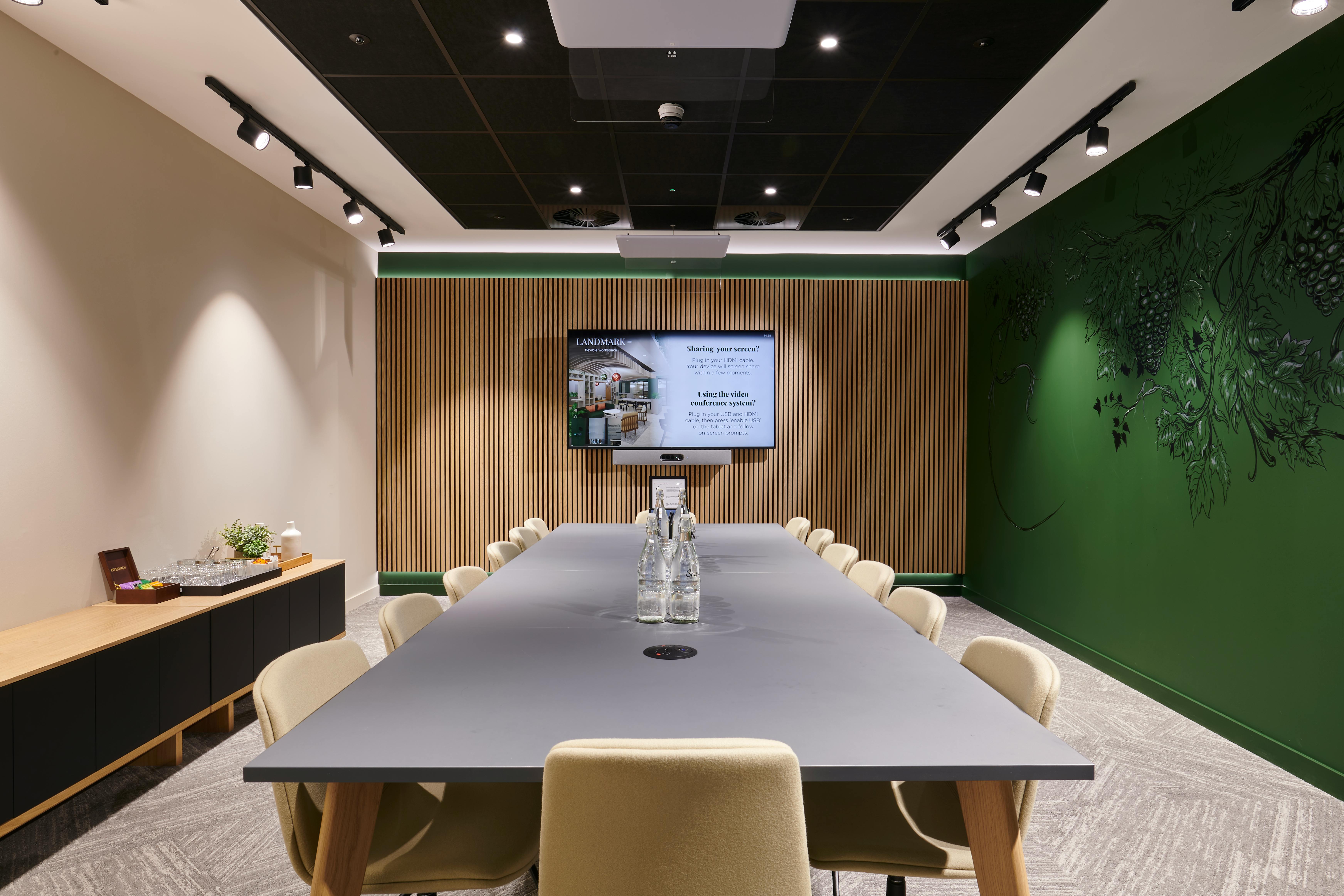 Office in London - photo 3