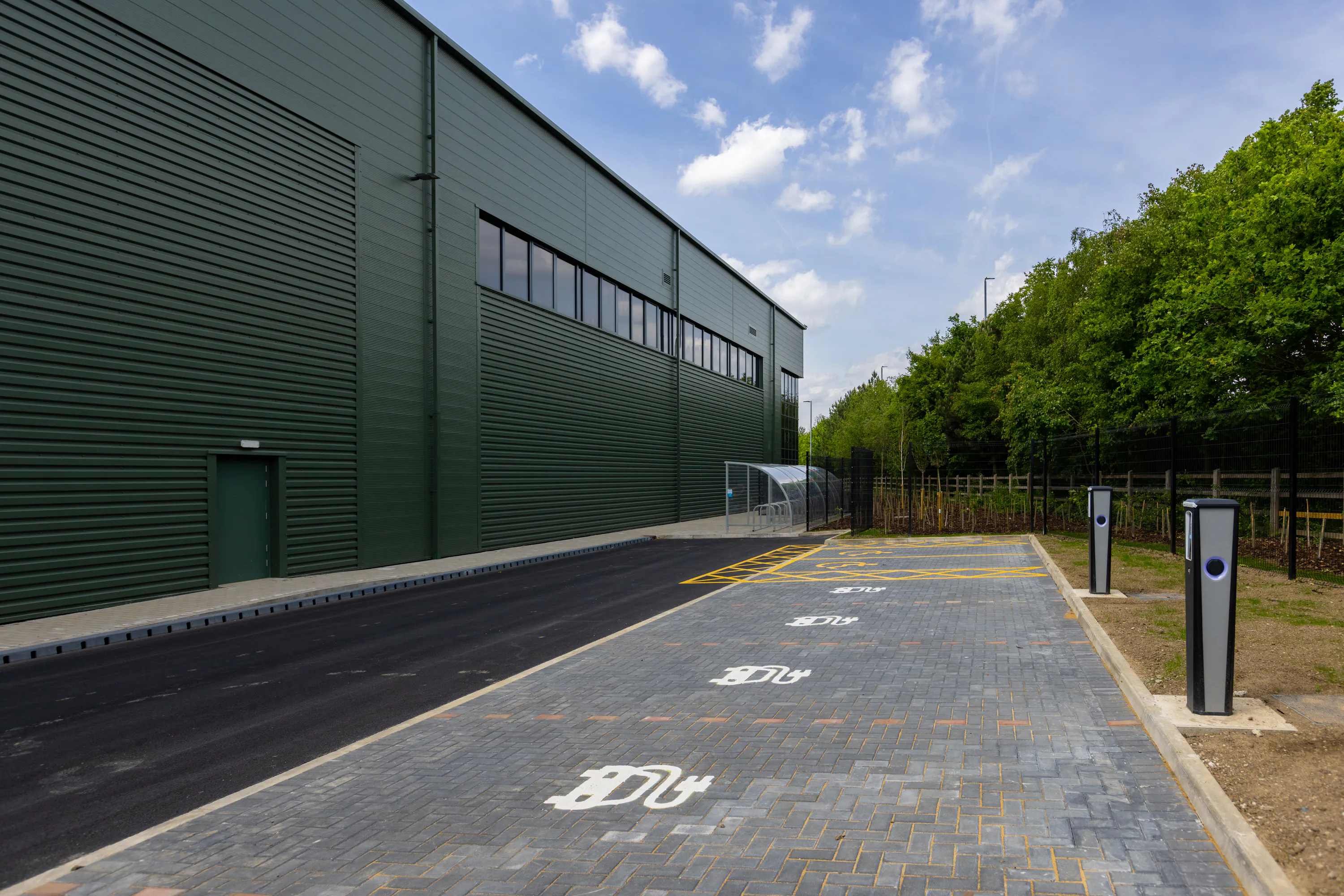 Unit 22 T45, Aire Valley Road, Leeds, West Yorkshire, LS9 0AA