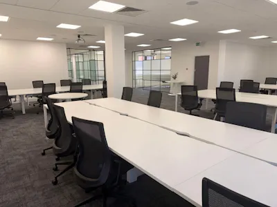 Park Row House, Park Row, Leeds, Office To Let - cddab3b3-0c23-44c0-aa5e-1da6e0585b5a_Photo_5_large.jpg