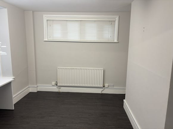 The Lodge, Moor Hall, Maidenhead, Offices To Let - IMG_7047.JPEG