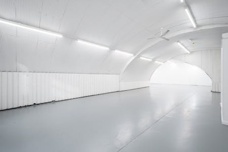 Unit 2 - The Arches, 120 Leman Street, London, Industrial To Let - The Arches 120  Low Res 16.jpg