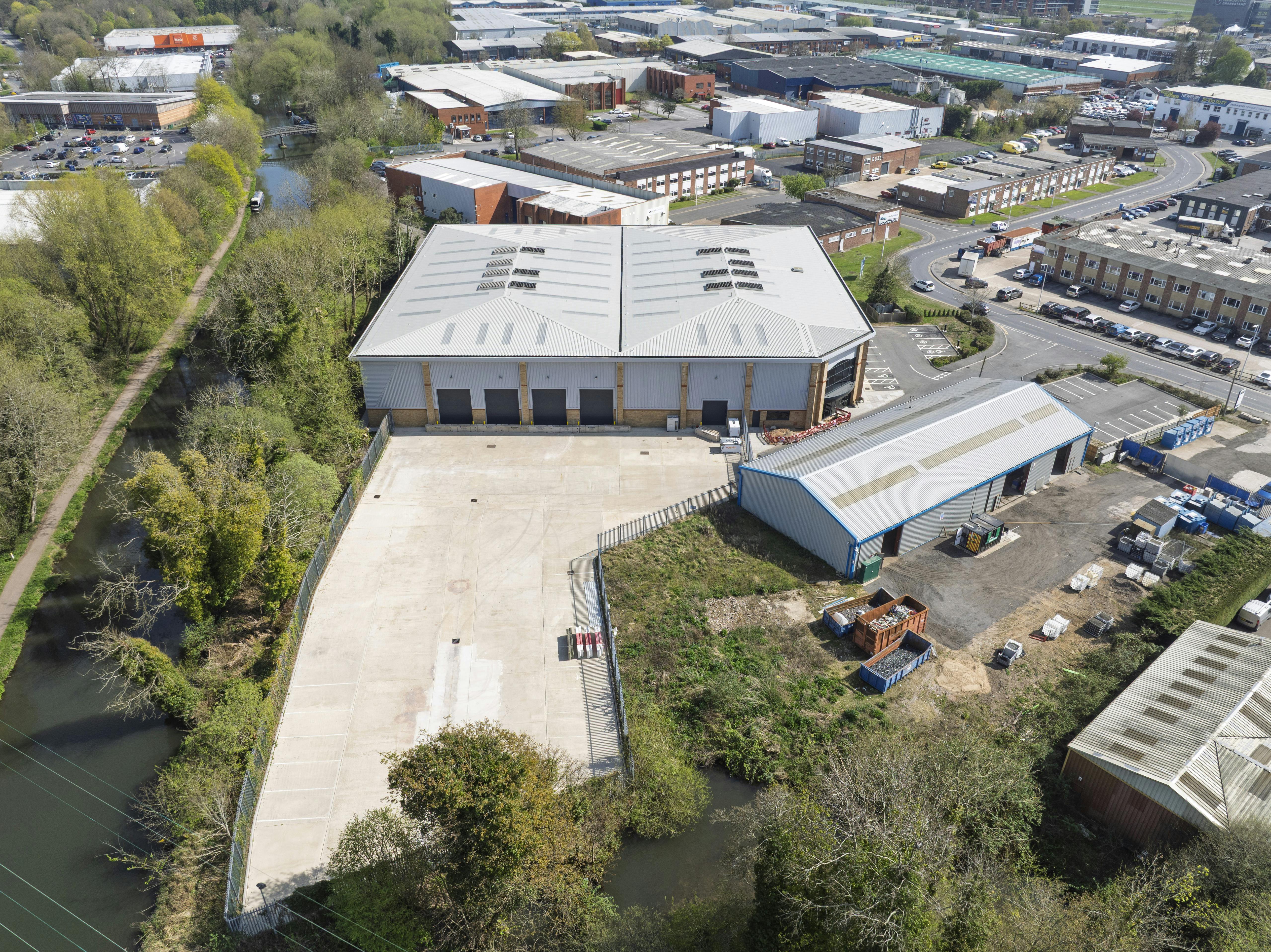 Newbury35, Bone Lane, Newbury, Warehouse & Industrial To Let - IW080425CA019.jpg