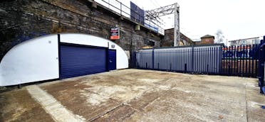 Arch 130, Three Colts Lane,, London, Warehouse & Industrial / Warehouse & Industrial To Let - 20241204_142046  Edited.jpg - More details and enquiries about this property