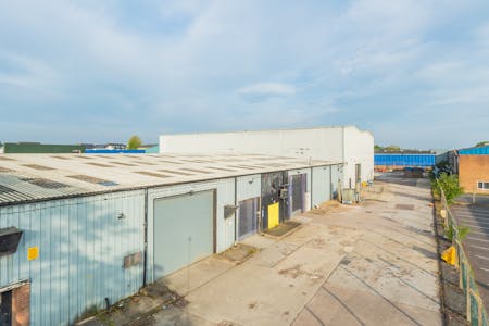 Units 1, 2 & 3 Greenbridge Centre, Swindon, Industrial / Warehouse To Let - GreenbridgeCentreSwindon18.jpg