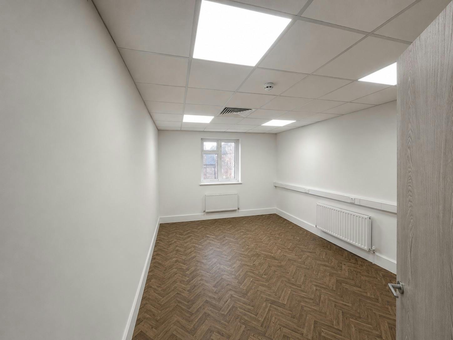 Riverdale House, Riverdale, St. Albans, Offices To Let - Wheathampstead interior 4 .jpeg