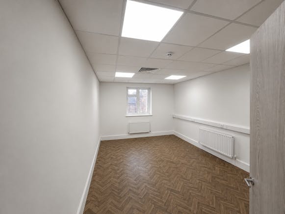 Riverdale House, Riverdale, St. Albans, Offices To Let - Wheathampstead interior 4 .jpeg