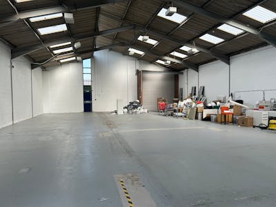 Unit 37, Redditch, Industrial/Logistics To Let - IMG_4973.JPG