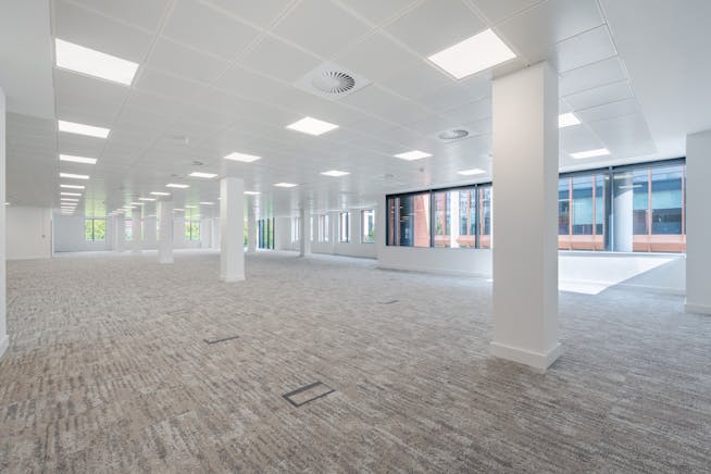 The Paragon, The Paragon, Bristol, Office To Let - DSC00966HDR.jpg The Paragon, The Paragon, Bristol, Office To Let - DSC00966HDR.jpg