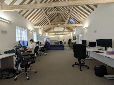 The Parlour, Farnham, Leisure / Office To Let - PXL_20251027_122047025.jpg