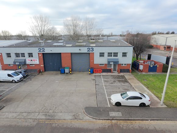 Unit 23 Airlinks Industrial Estate, Heston, Industrial / Warehouse To Let - 1.JPG