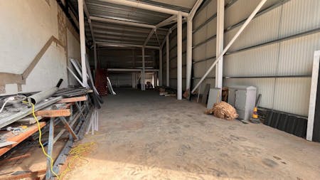 Unit 6, Amber Business Park, Canvey Island, Industrial/Logistics To Let - 541f3723dded4003a32e0302c68ff21a.jpg