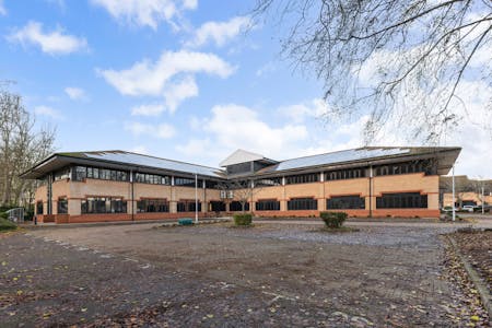 First Floor, Hampden Court, High Wycombe, Office To Let - 101879_Hampden-Court-Kingsmead-Business (14).jpg