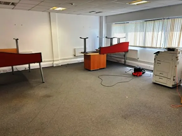 Unit E The Loddon Centre, Basingstoke, Industrial To Let - LCEPicture01 - 23 06 2026.jpg