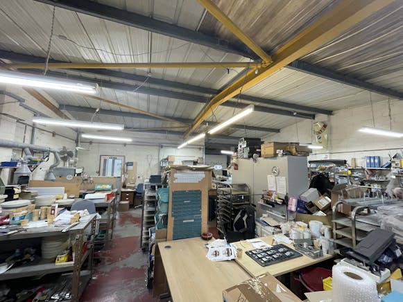 10 Conqueror Industrial Estate, St Leonards On Sea, Industrial To Let - IMG_3775.JPEG