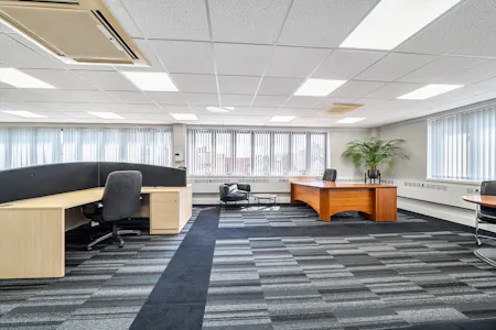 Second Floor, 869A High Road, London, Office To Let - 1482007-10-6a3e8f398ea1e.jpg