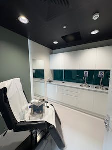 8 Queen Street, Cardiff, Investment For Sale - IMG_3219.jpeg