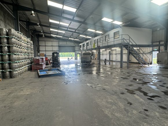 Unit 3B, Roseland Business Park, Newark, Distribution Warehouse To Let - IMG_3483.JPEG