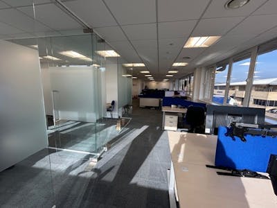 Unit 3, Horton Industrial Park, West Drayton, Industrial / Warehouse To Let - 12.jpg