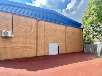 Unit 2 Crown Trade Park, Horton Road, West Drayton, Industrial / Warehouse To Let - 2 Crown Side Yard  Loading.jpeg