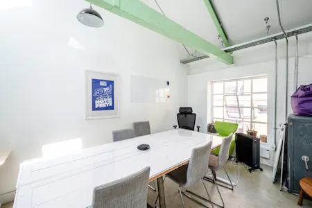 Unit H, I & J Taylors Yard - 160 Brick Lane, London, Office To Let - Brick Ln 160 1F - Low Res 12.jpg