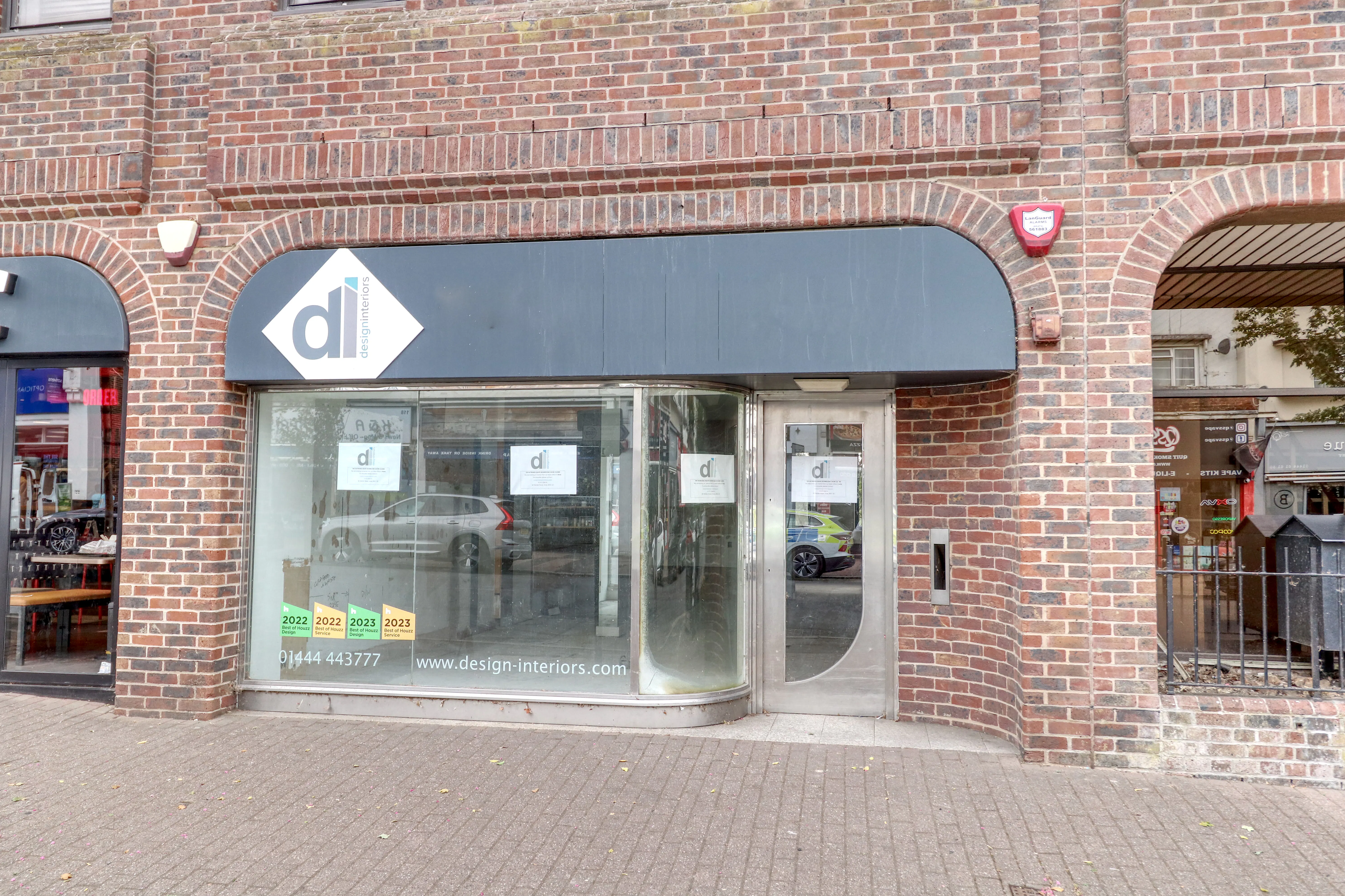 125 South Road, Haywards Heath, Retail To Let - Front 1.jpg